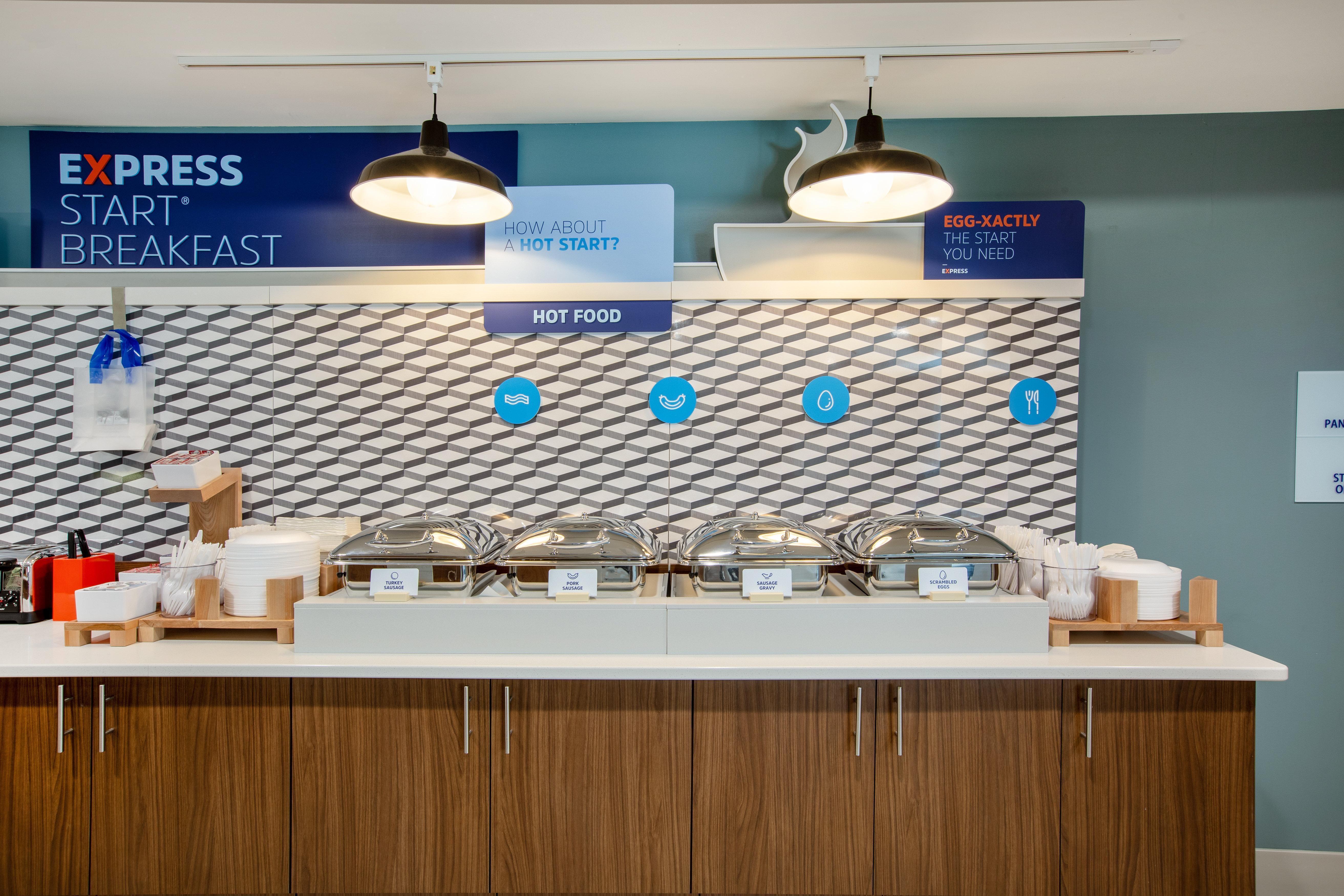 Holiday Inn Express Hastings By Ihg Εξωτερικό φωτογραφία