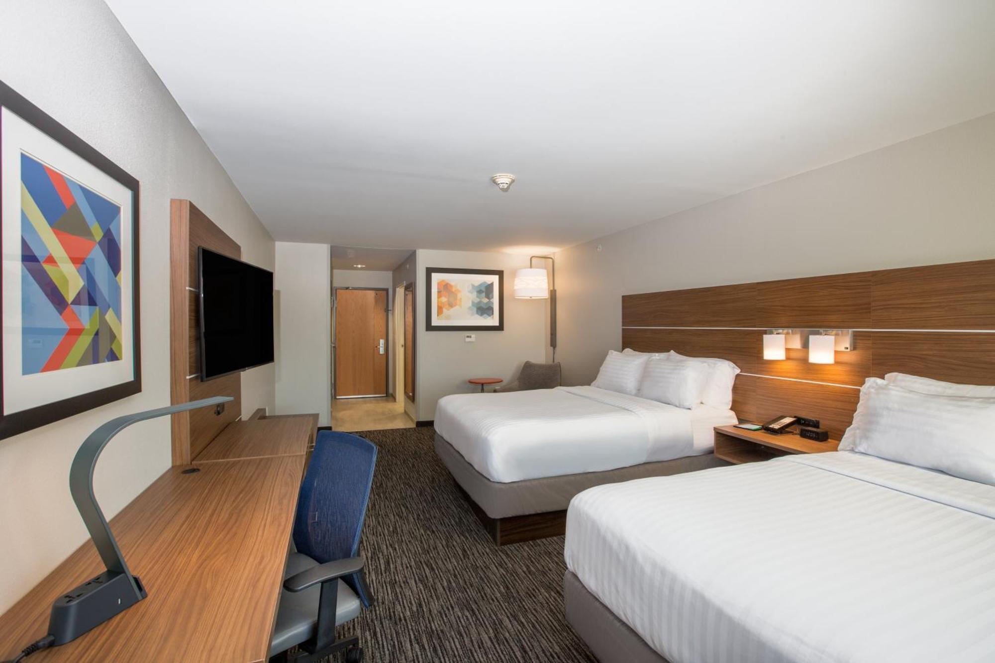Holiday Inn Express Hastings By Ihg Εξωτερικό φωτογραφία