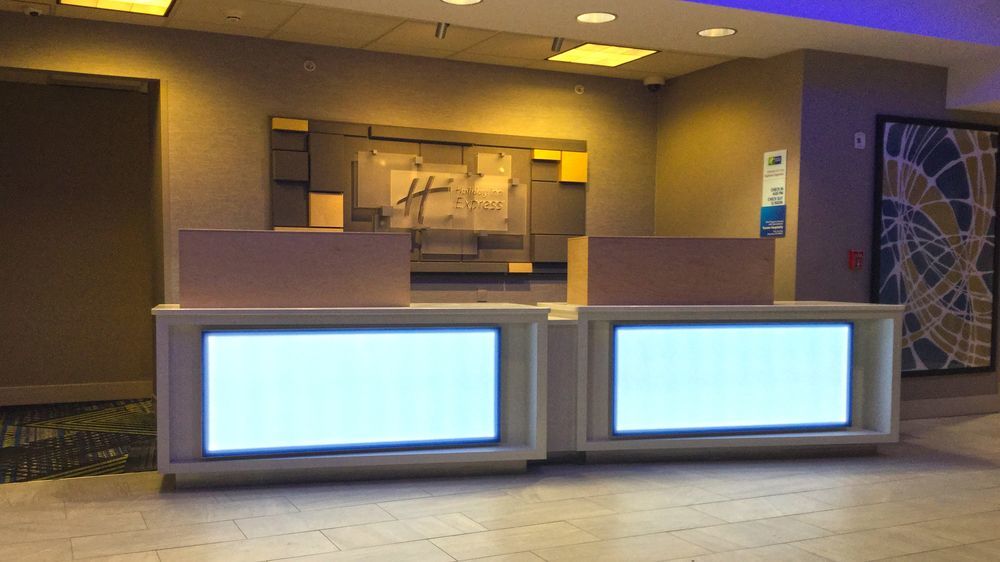 Holiday Inn Express Hastings By Ihg Εξωτερικό φωτογραφία