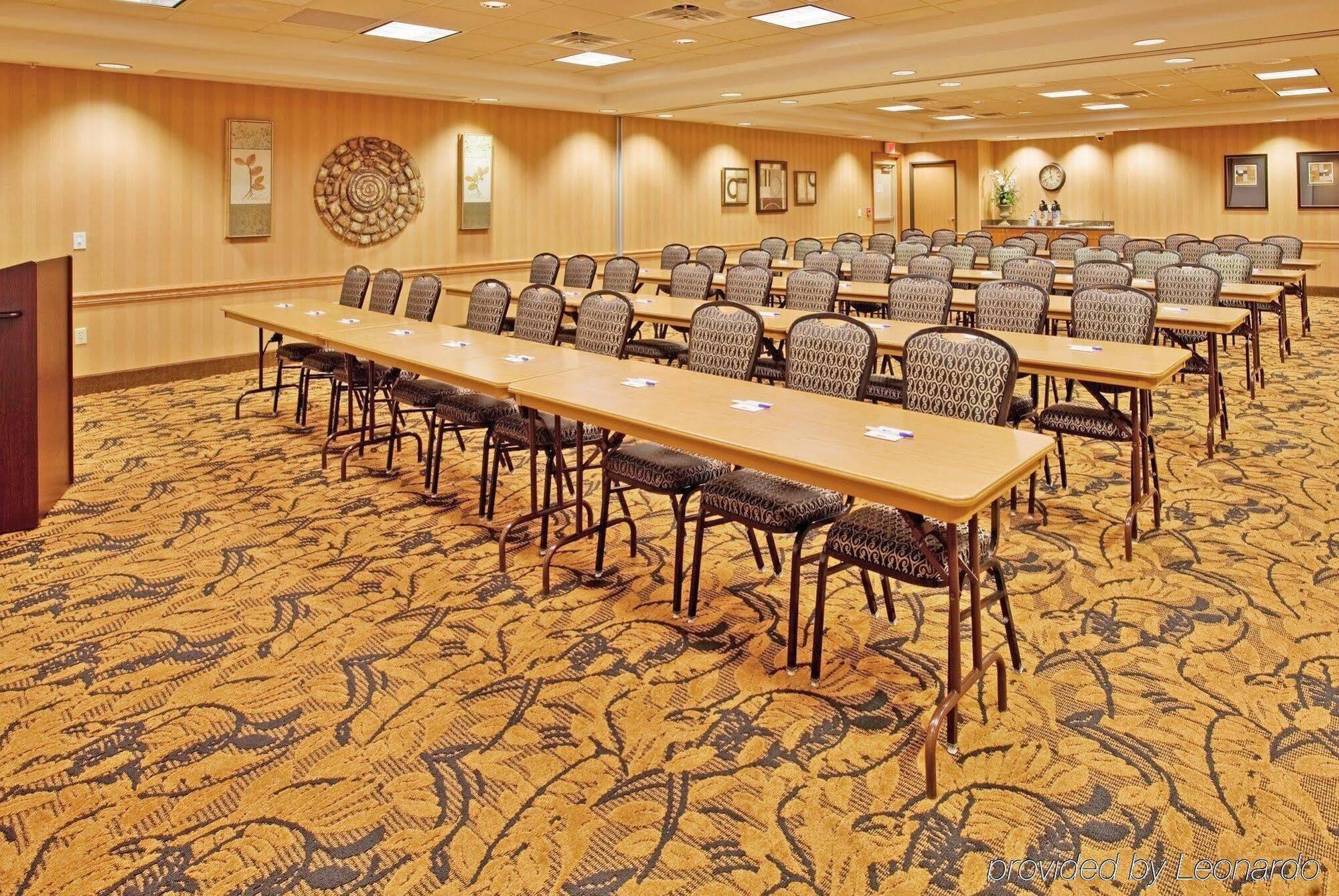 Holiday Inn Express Hastings By Ihg Εξωτερικό φωτογραφία